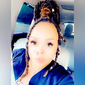 Meet your Posher, Real